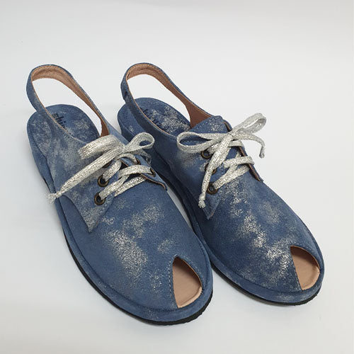 350 low blue siver clouds