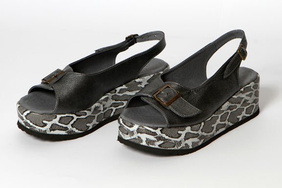 303 Pewter Medium