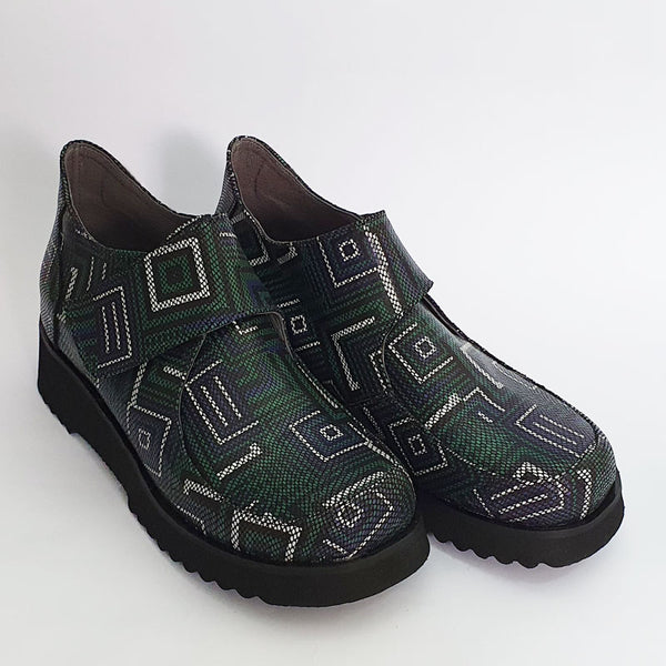 740 plaid